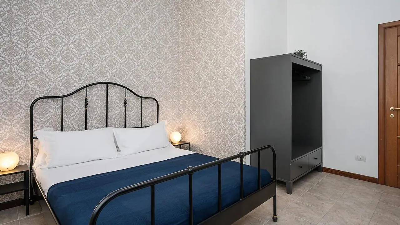 Blue City Paradise - Renovated Apt In Center Milan Appartement Italië