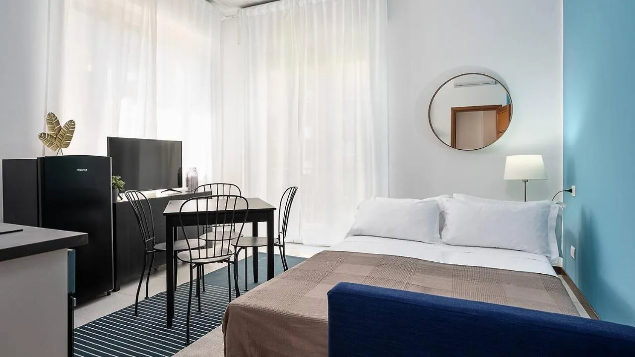 Blue City Paradise - Renovated Apt In Center Milan Appartement 0*,  Italië